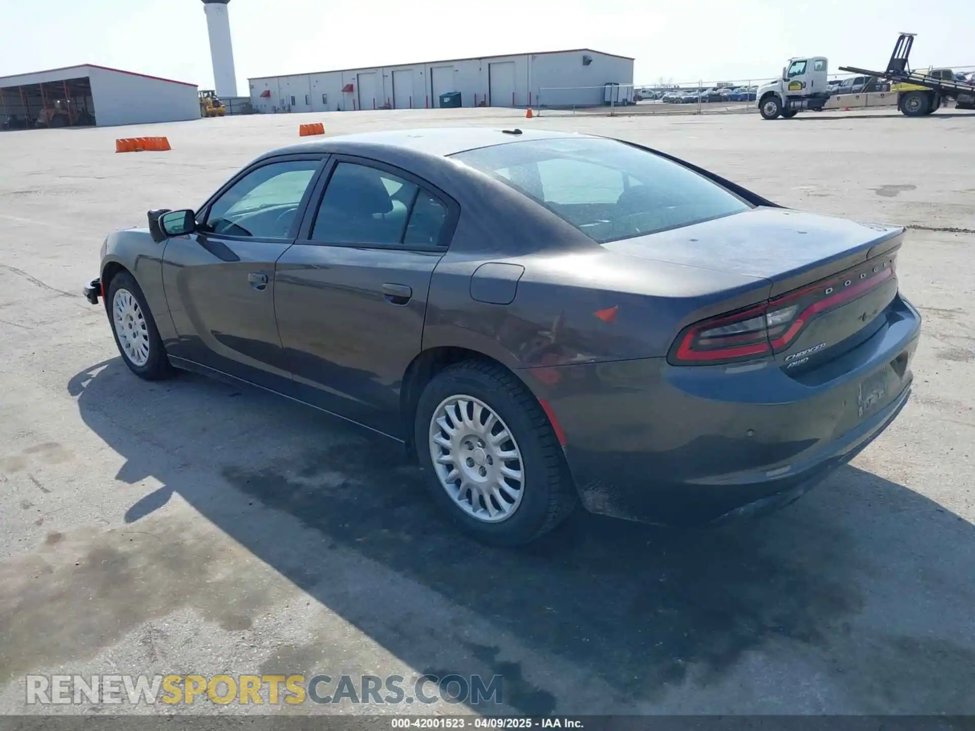 3 Photograph of a damaged car 2C3CDXKG1MH528642 DODGE CHARGER 2021