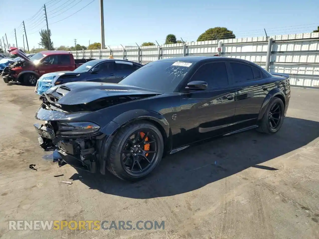 1 Photograph of a damaged car 2C3CDXL90MH590422 DODGE CHARGER 2021