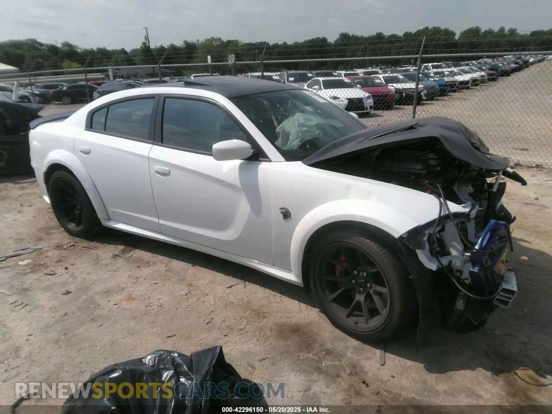 1 Photograph of a damaged car 2C3CDXL91MH559521 DODGE CHARGER 2021