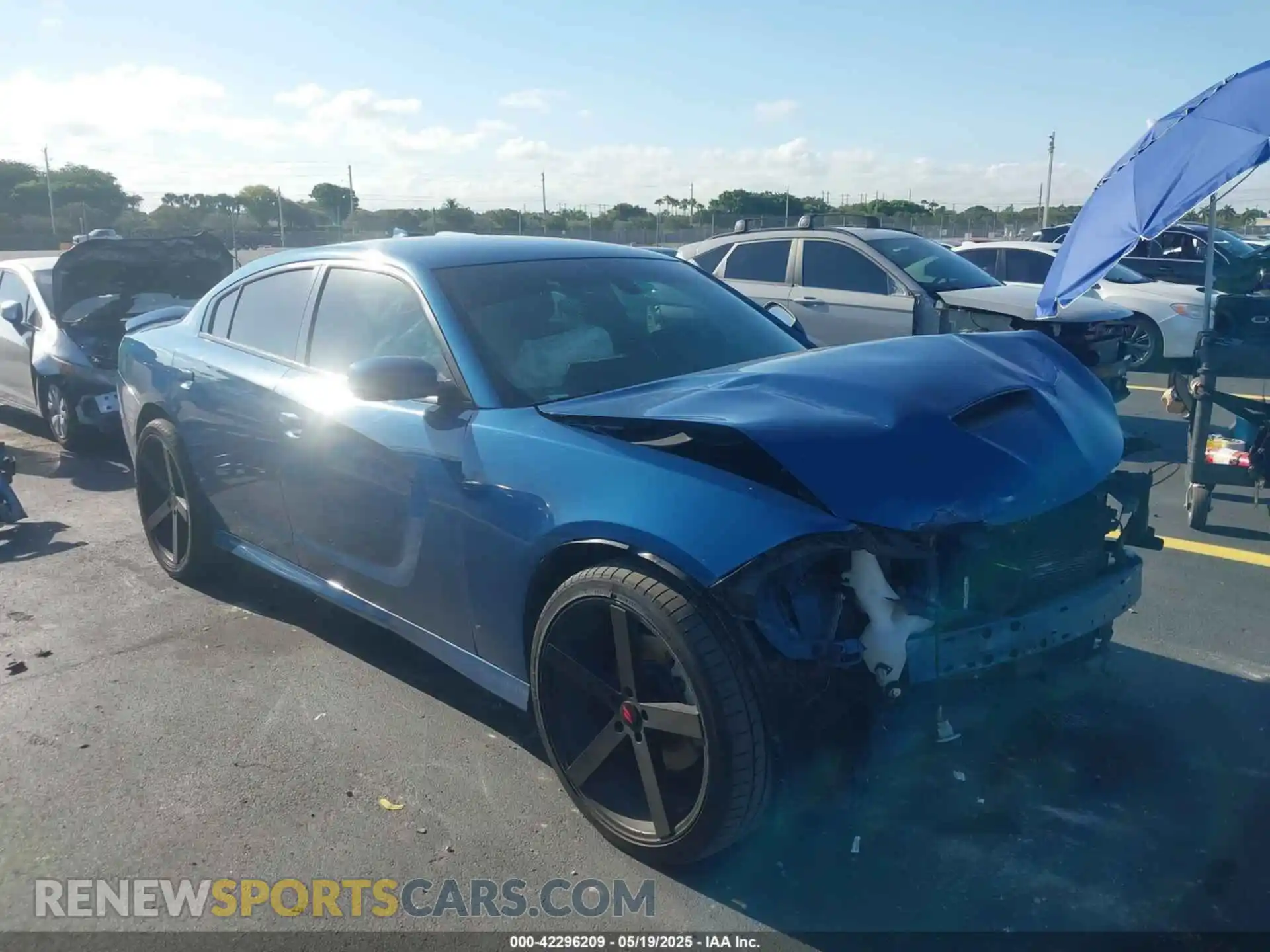 1 Photograph of a damaged car 2C3CDXMG4MH590078 DODGE CHARGER 2021