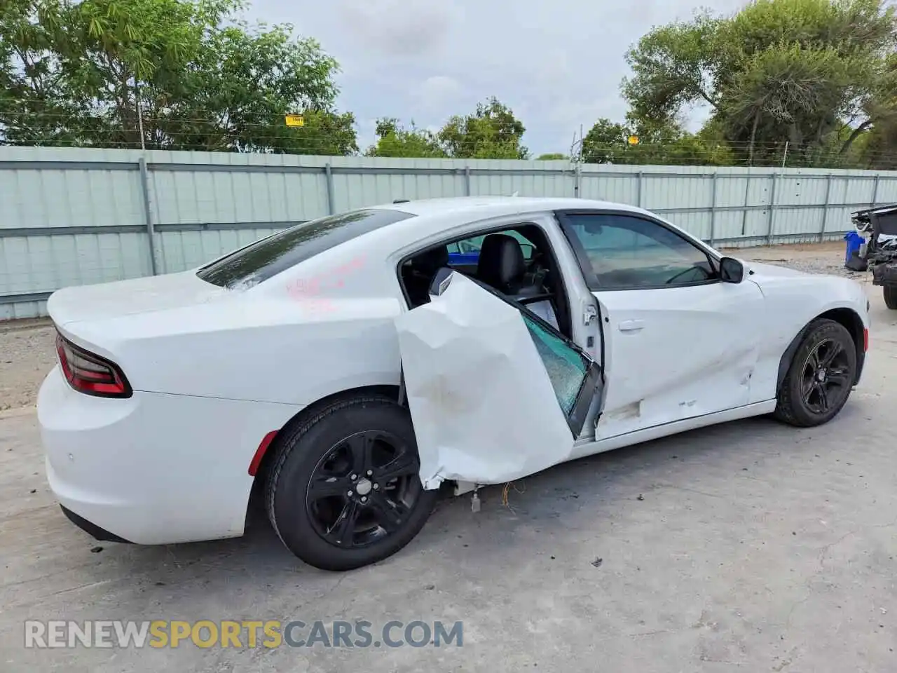 3 Photograph of a damaged car 2C3CDXBG1NH201708 DODGE CHARGER 2022