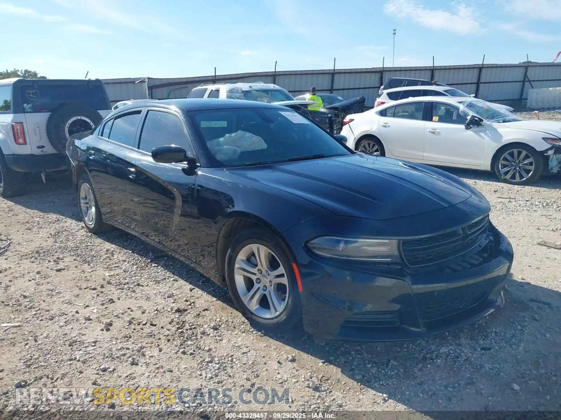 1 Photograph of a damaged car 2C3CDXBG3NH143147 DODGE CHARGER 2022