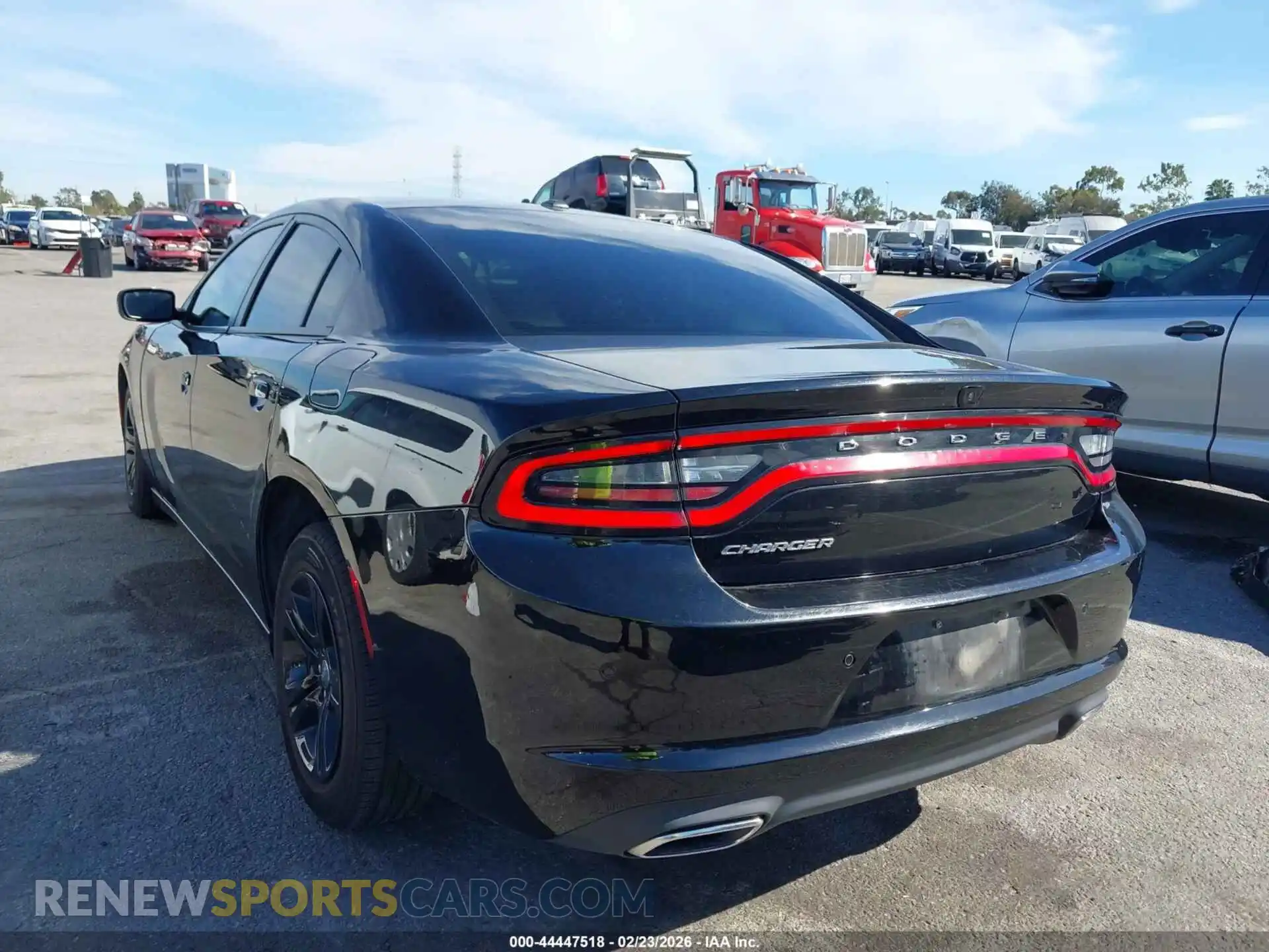 3 Фотография поврежденного автомобиля 2C3CDXBG4NH201413 DODGE CHARGER 2022