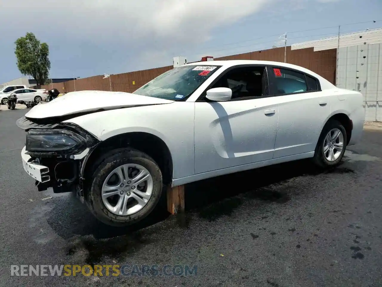 1 Photograph of a damaged car 2C3CDXBG9NH197147 DODGE CHARGER 2022