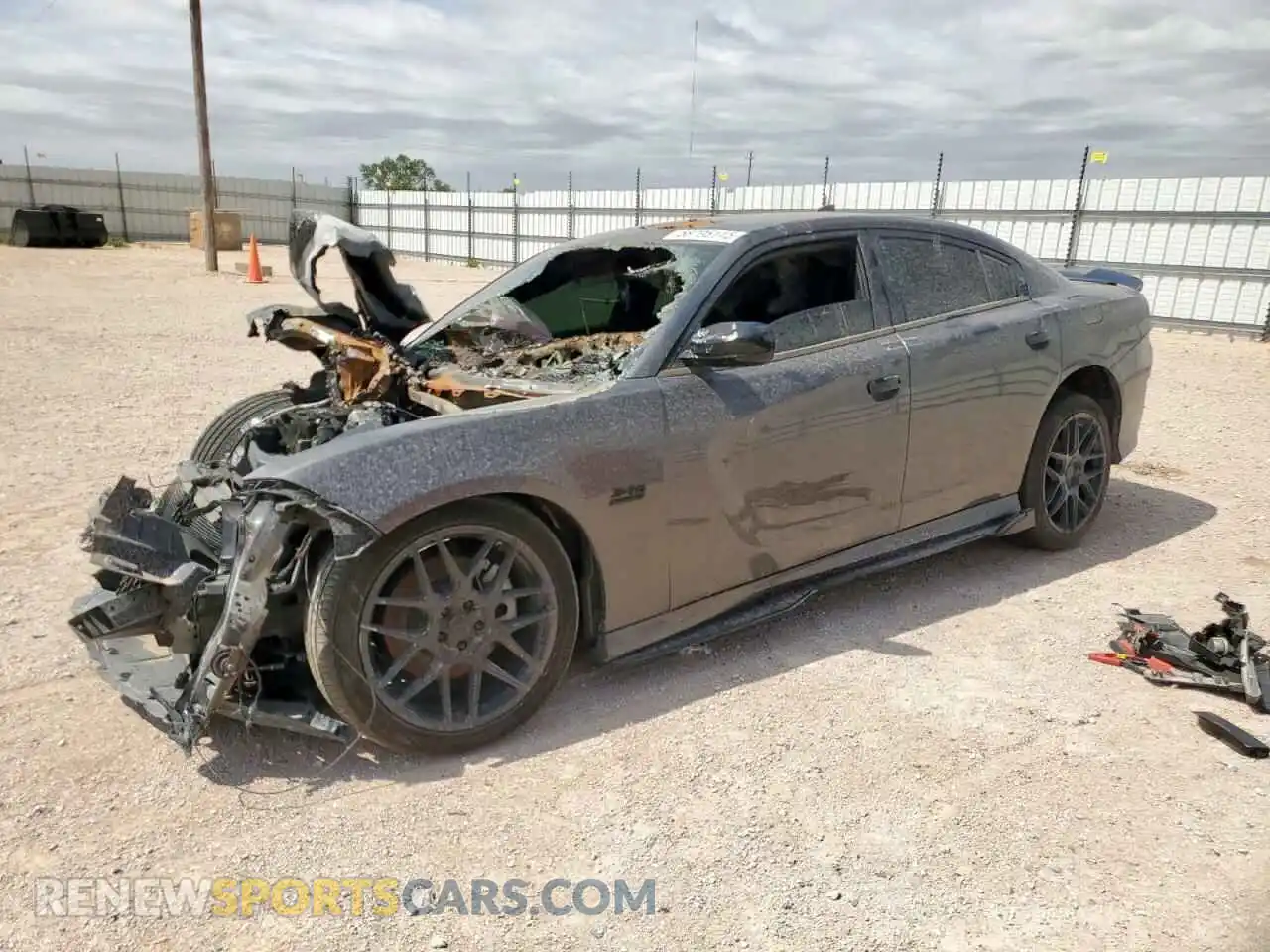 1 Photograph of a damaged car 2C3CDXCT1NH129100 DODGE CHARGER 2022