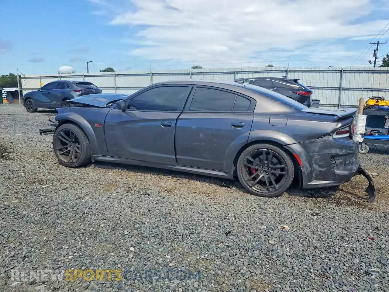 2 fotografías del automóvil dañado 2C3CDXGJ5NH216796 DODGE CHARGER 2022