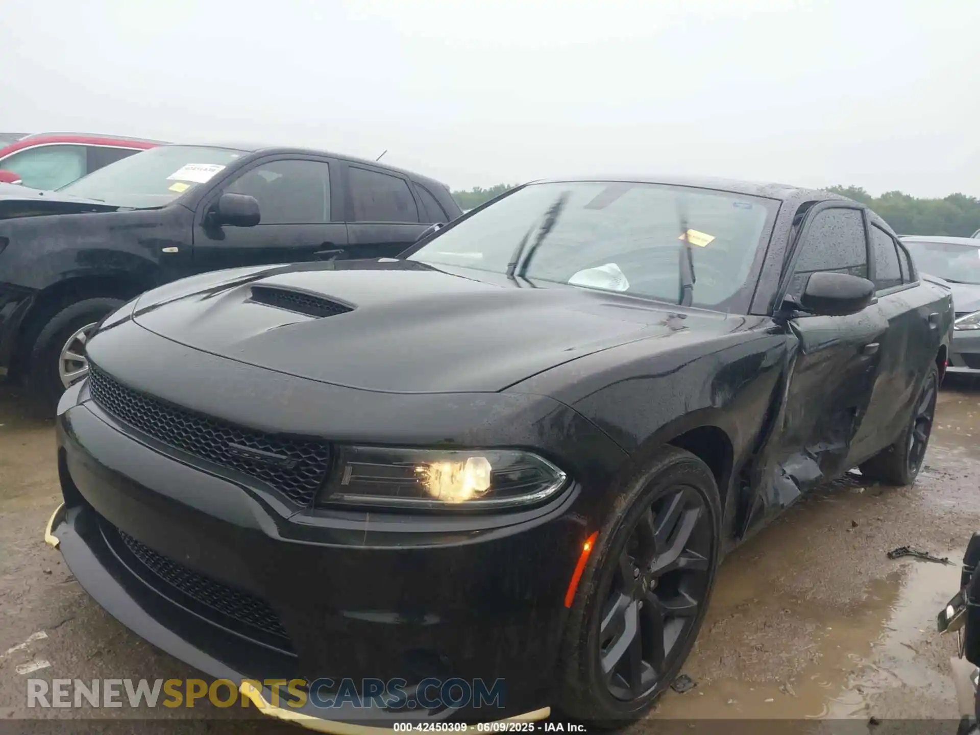 2 Photograph of a damaged car 2C3CDXHG4NH267645 DODGE CHARGER 2022