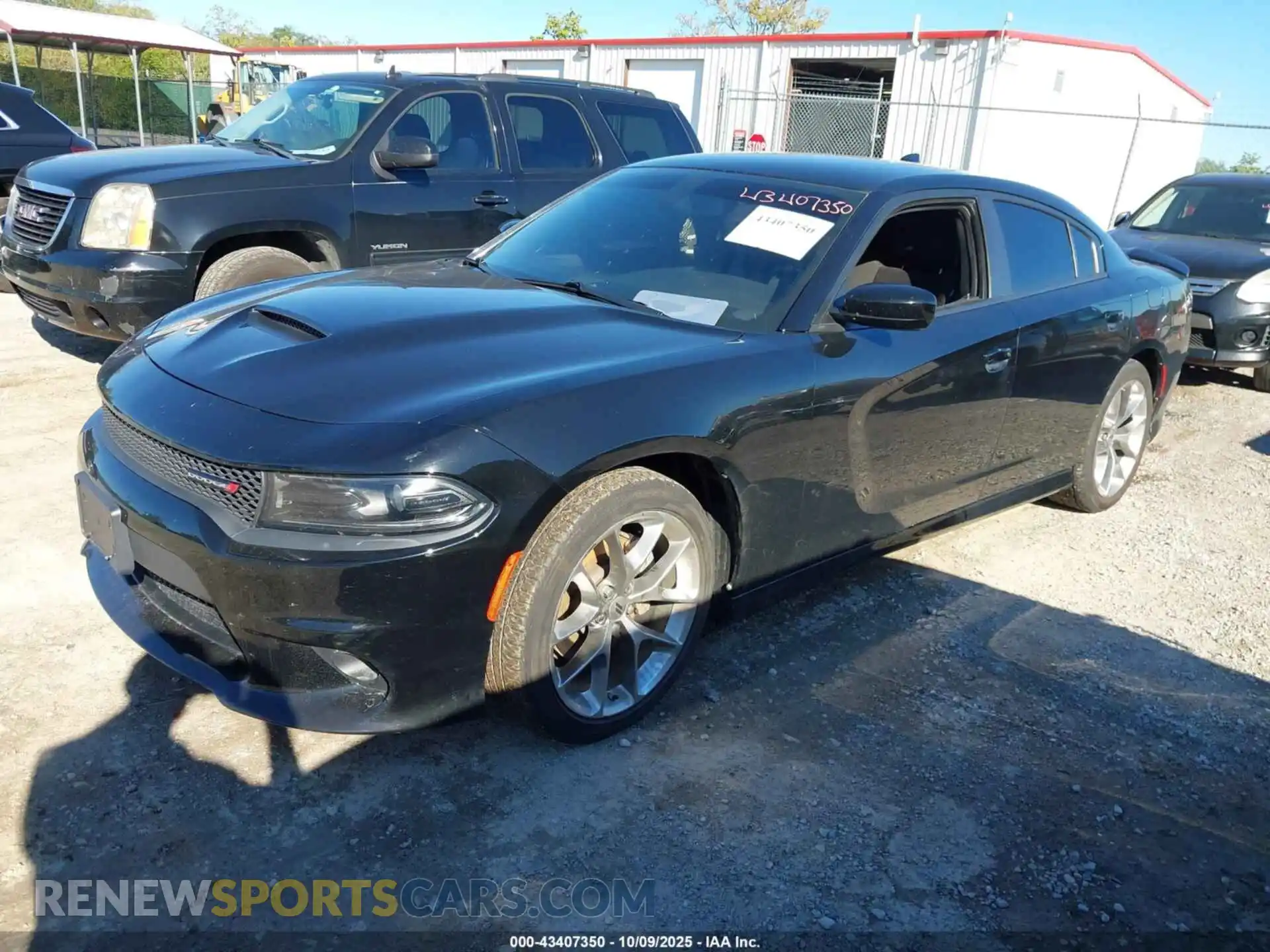 2 Photograph of a damaged car 2C3CDXHG5NH145120 DODGE CHARGER 2022