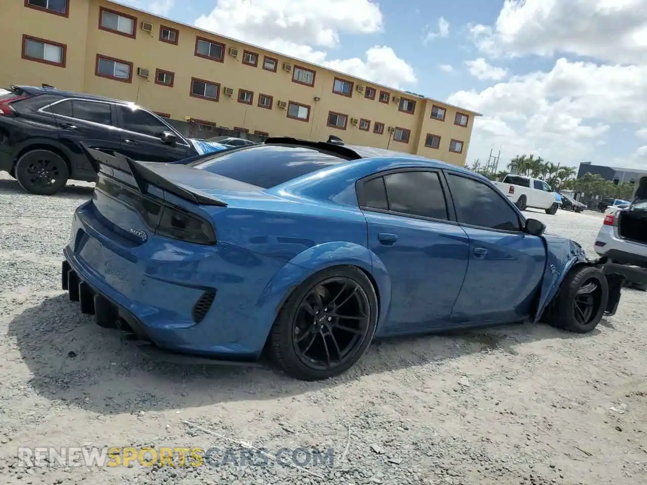 3 Photograph of a damaged car 2C3CDXL9XNH163976 DODGE CHARGER 2022