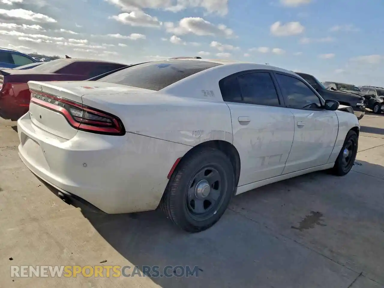 3 fotografías del automóvil dañado 2C3CDXAT5PH700545 DODGE CHARGER 2023