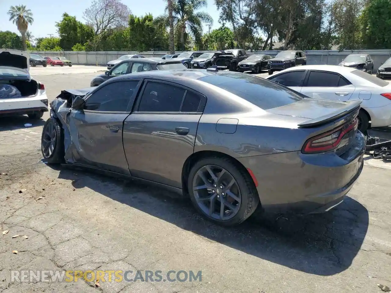 2 fotografías del automóvil dañado 2C3CDXBG2PH595593 DODGE CHARGER 2023