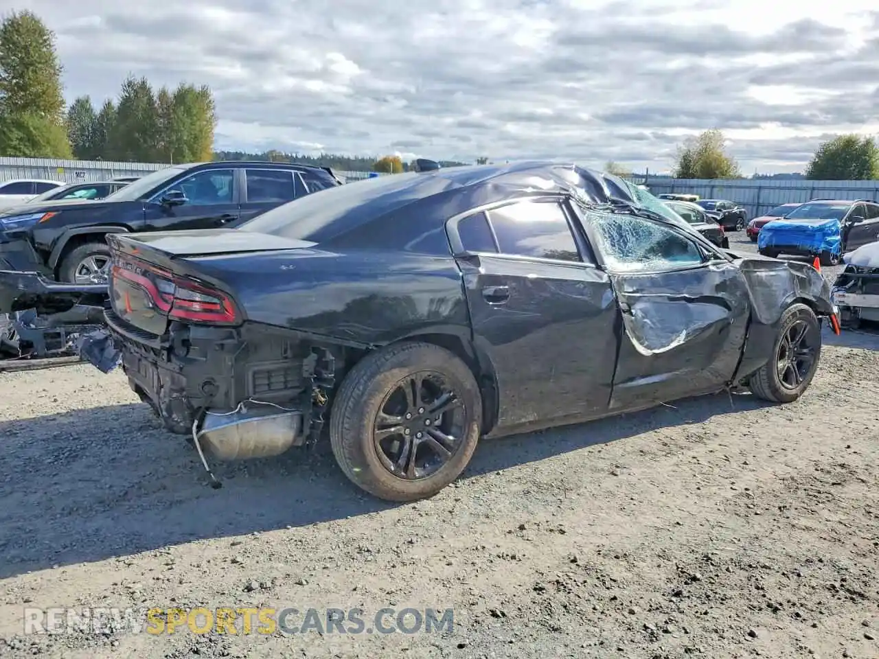 3 fotografías del automóvil dañado 2C3CDXBG5PH687765 DODGE CHARGER 2023