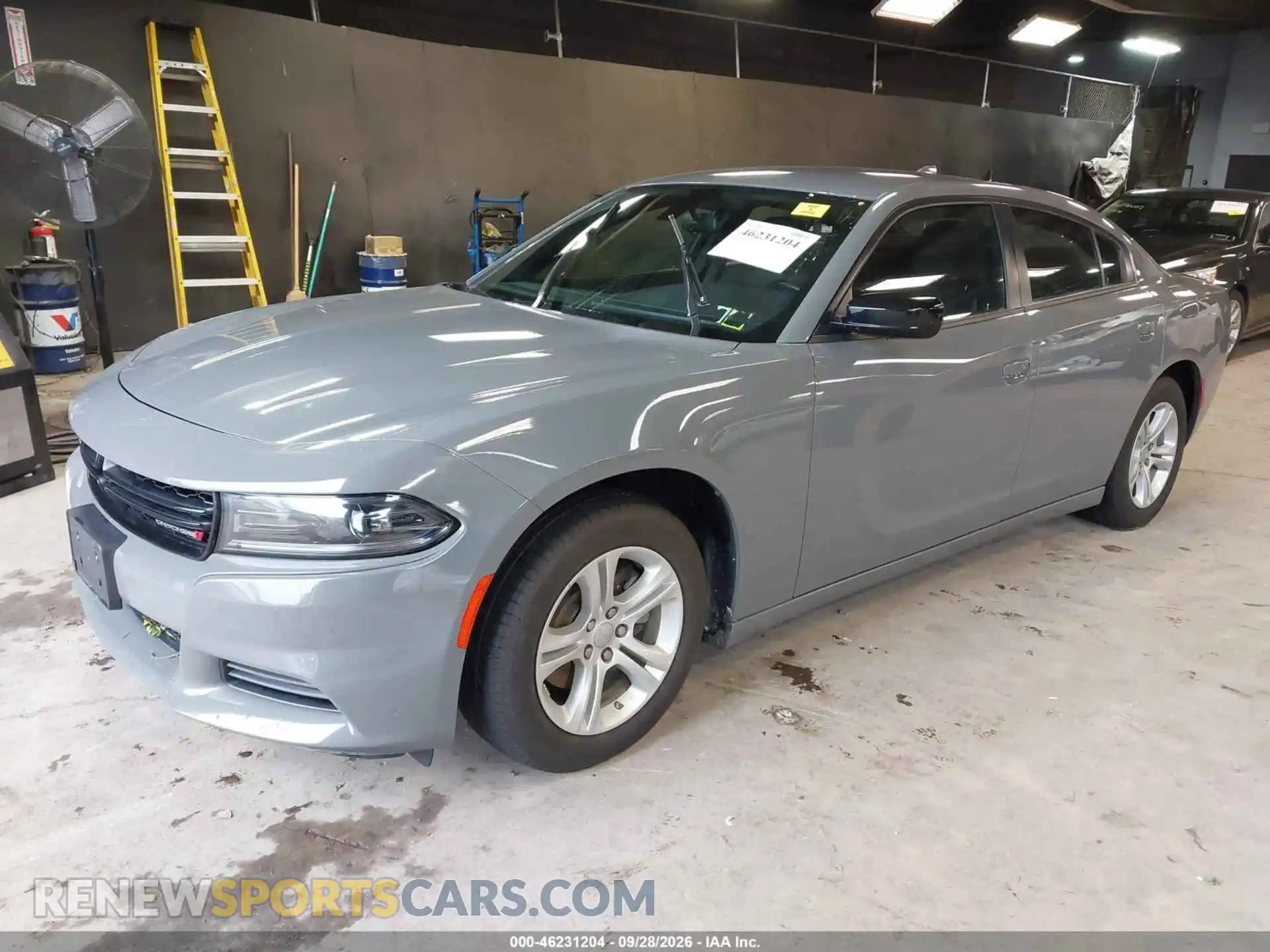 2 fotografías del automóvil dañado 2C3CDXBG6PH643791 DODGE CHARGER 2023