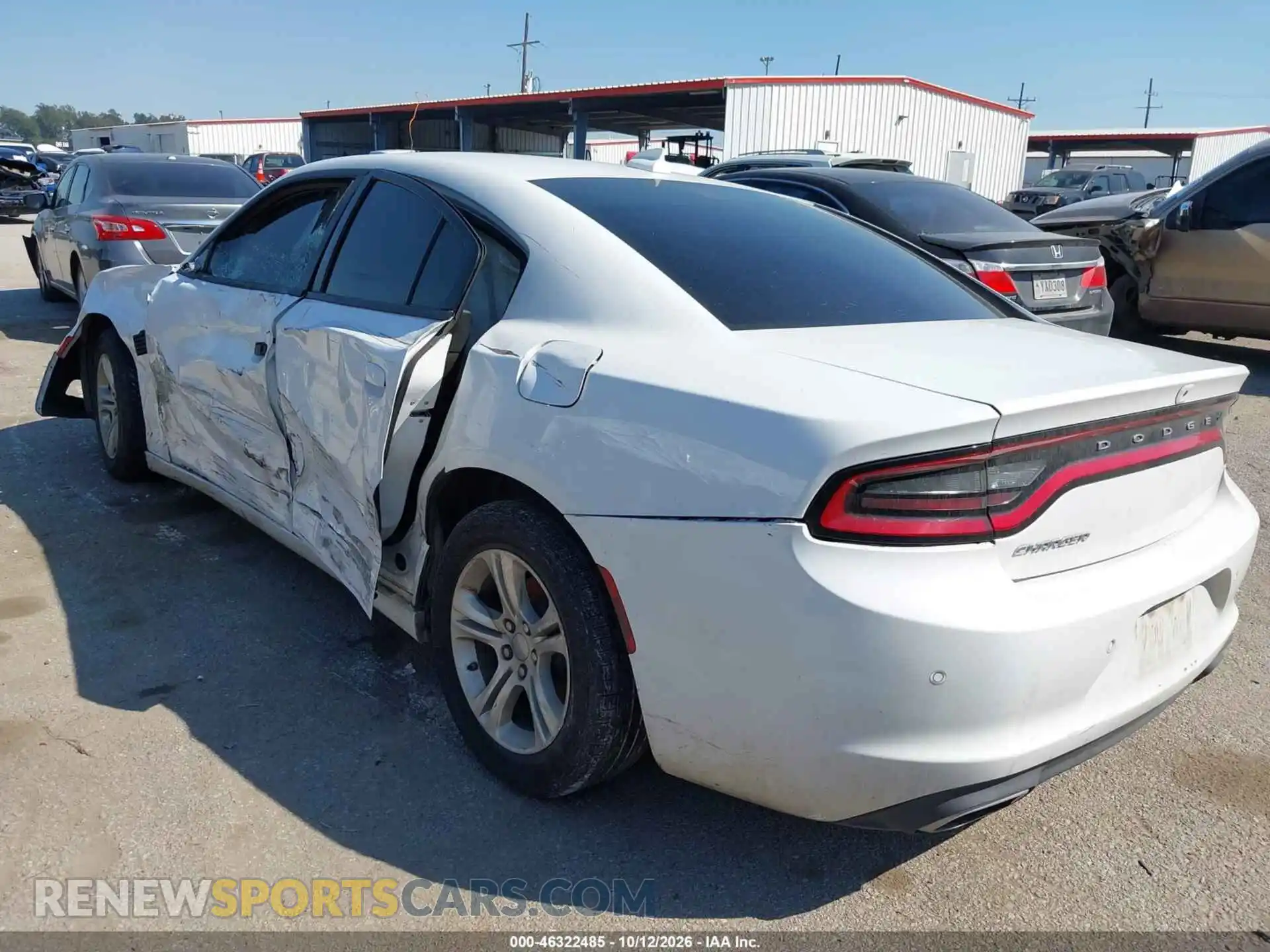 3 fotografías del automóvil dañado 2C3CDXBGXPH655717 DODGE CHARGER 2023