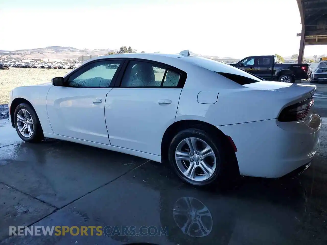 2 Фотография поврежденного автомобиля 2C3CDXBGXPH687812 DODGE CHARGER 2023