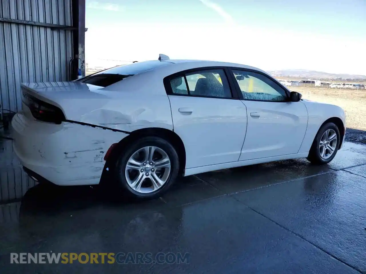 3 Фотография поврежденного автомобиля 2C3CDXBGXPH687812 DODGE CHARGER 2023