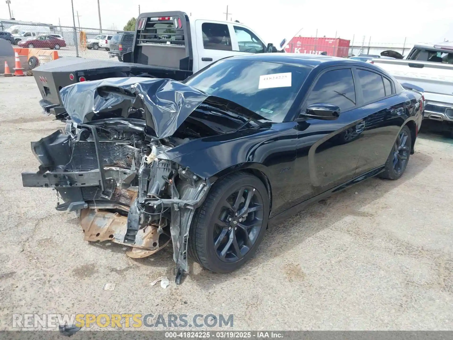 2 fotografías del automóvil dañado 2C3CDXCT0PH698376 DODGE CHARGER 2023