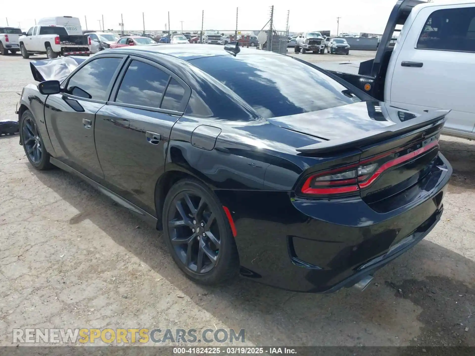 3 fotografías del automóvil dañado 2C3CDXCT0PH698376 DODGE CHARGER 2023