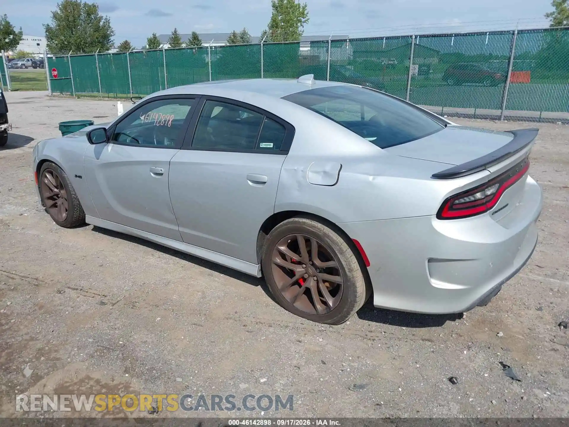 3 Фотография поврежденного автомобиля 2C3CDXCT2PH671745 DODGE CHARGER 2023