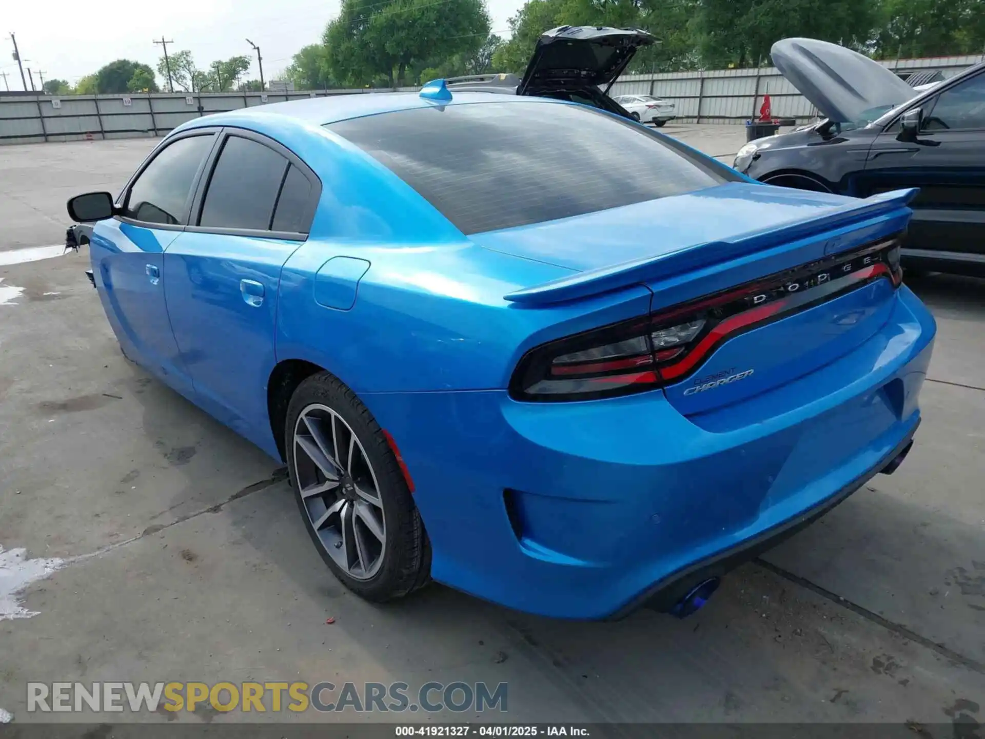 3 Photograph of a damaged car 2C3CDXCTXPH598902 DODGE CHARGER 2023