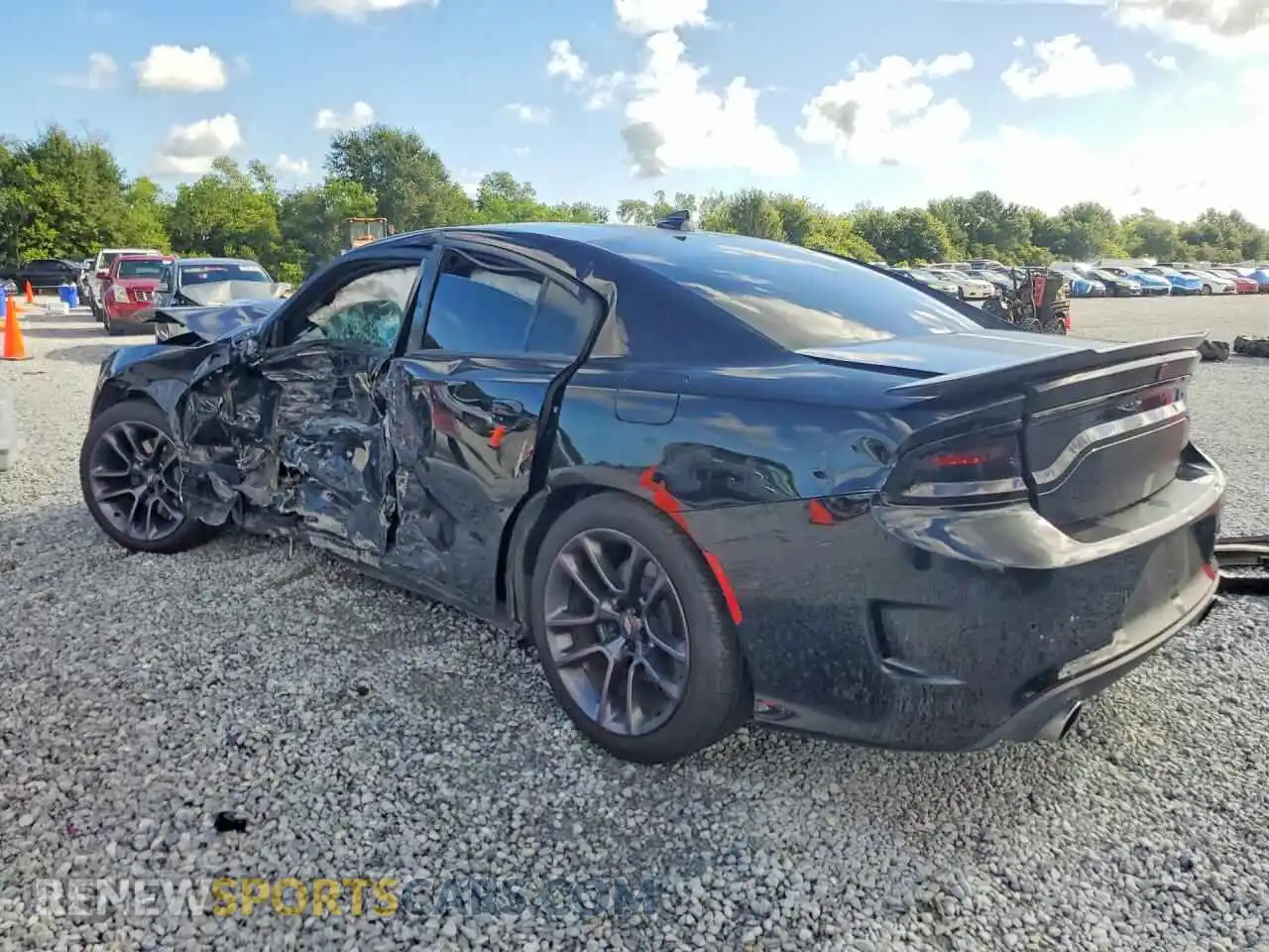 2 fotografías del automóvil dañado 2C3CDXGJ6PH687410 DODGE CHARGER 2023