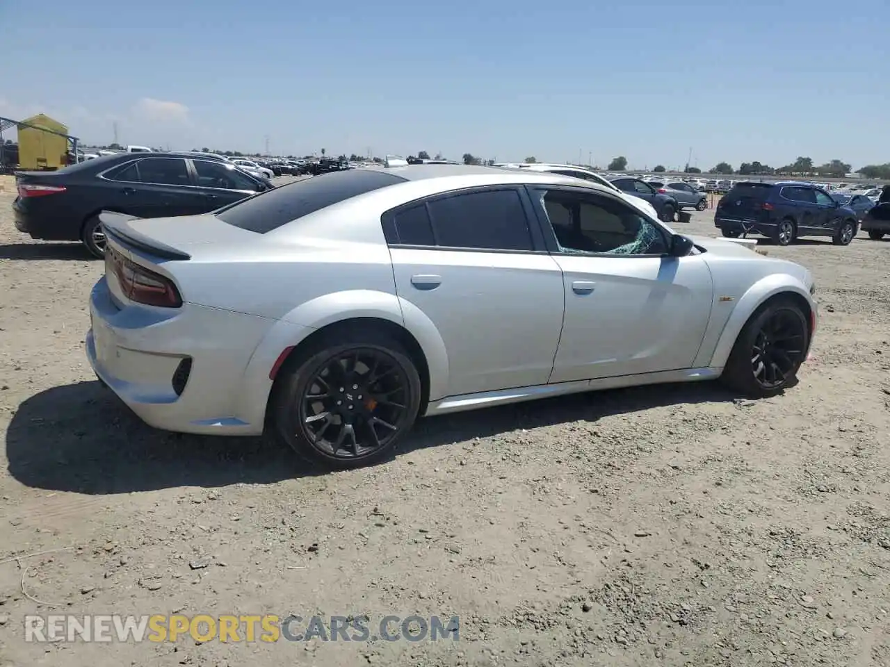 3 fotografías del automóvil dañado 2C3CDXGJ8PH638712 DODGE CHARGER 2023