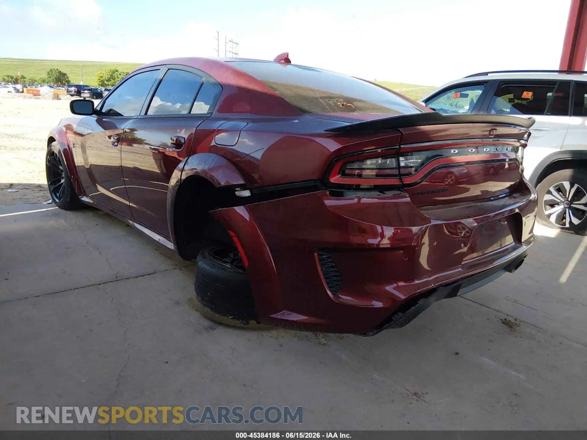 3 fotografías del automóvil dañado 2C3CDXGJ8PH686761 DODGE CHARGER 2023