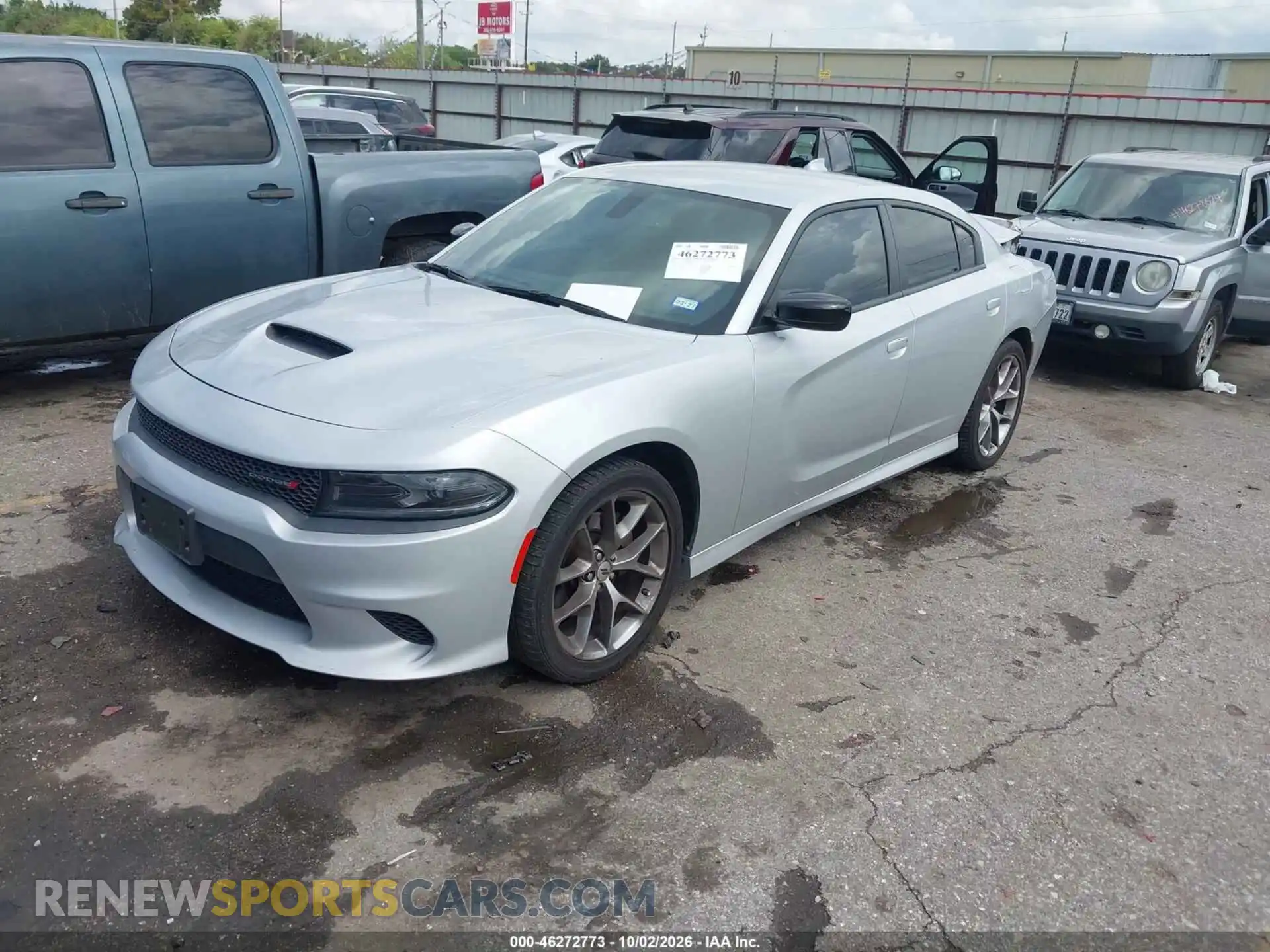 2 Photograph of a damaged car 2C3CDXHG1PH598749 DODGE CHARGER 2023