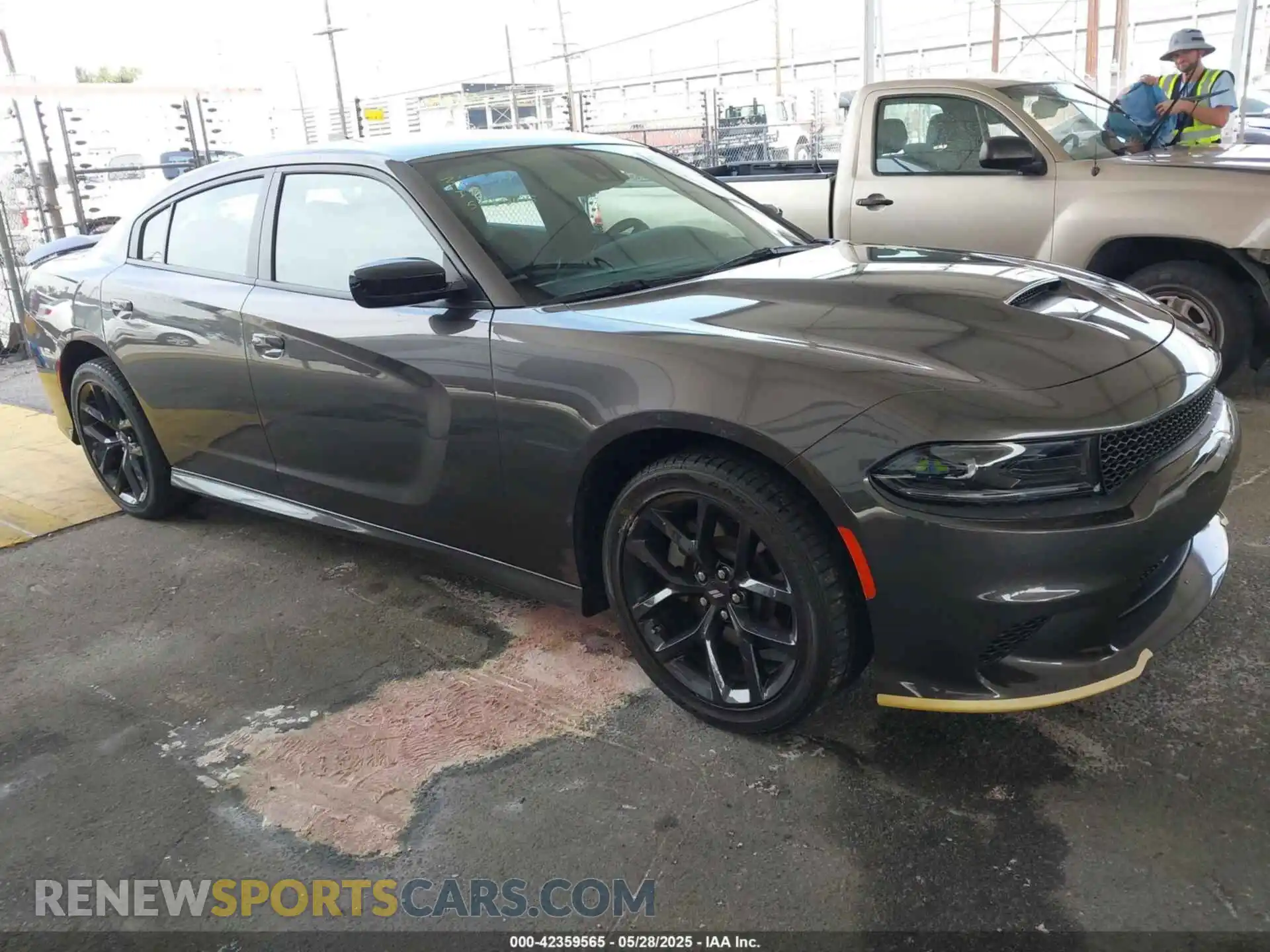 1 Photograph of a damaged car 2C3CDXHG2PH543131 DODGE CHARGER 2023