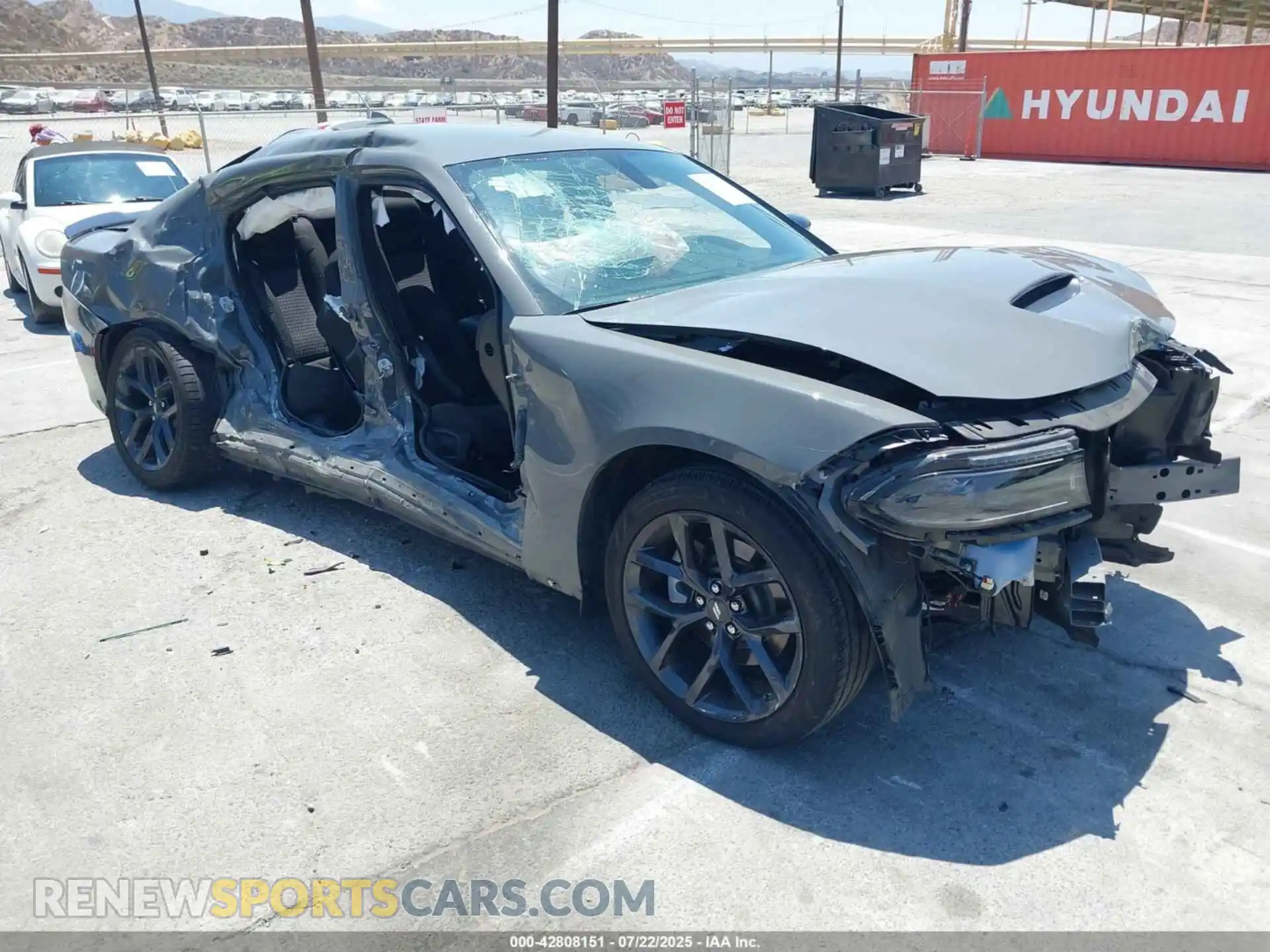 1 Photograph of a damaged car 2C3CDXHG3PH671040 DODGE CHARGER 2023