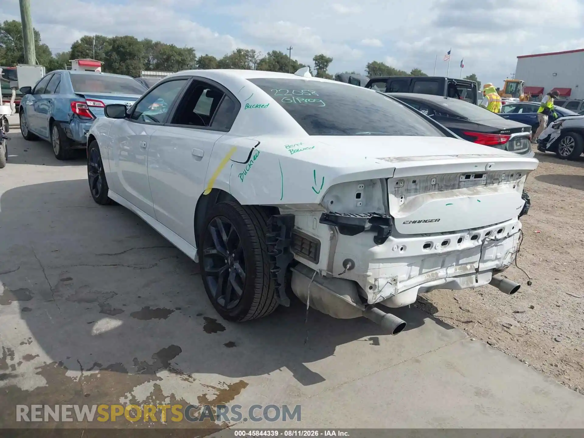 3 fotografías del automóvil dañado 2C3CDXHG6PH703804 DODGE CHARGER 2023
