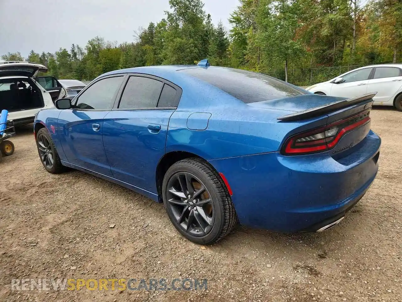 2 fotografías del automóvil dañado 2C3CDXJG3PH657214 DODGE CHARGER 2023