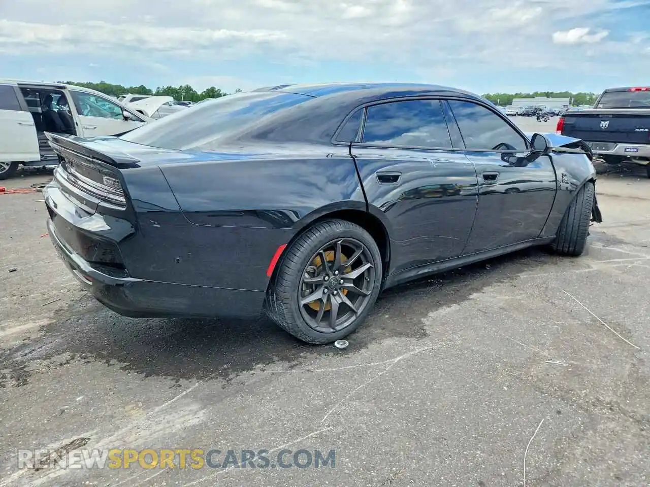 3 Photograph of a damaged car 2C3CDARP9TR257180 DODGE CHARGER 2026