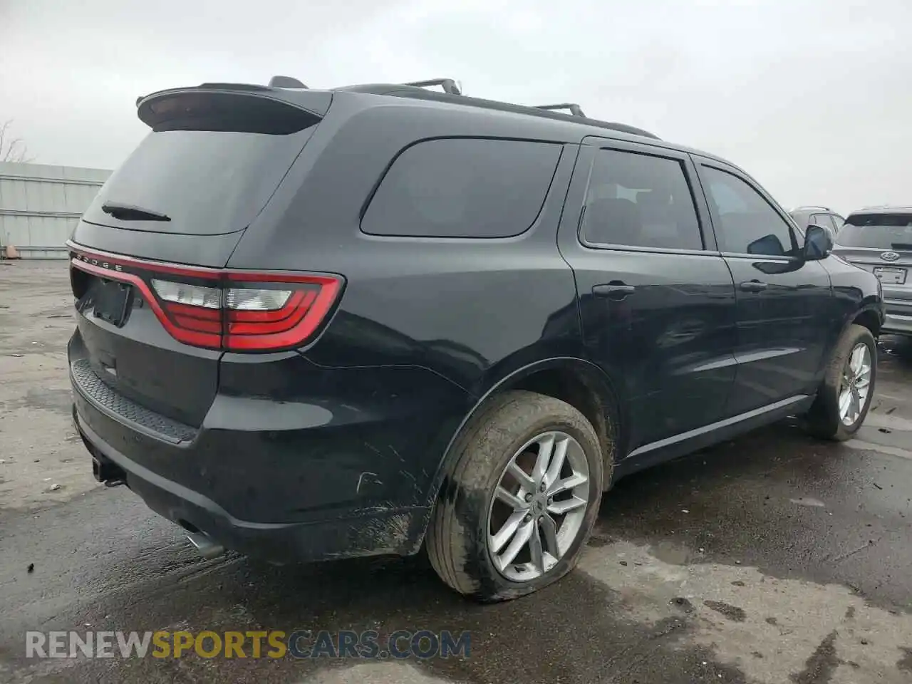 3 Photograph of a damaged car 1C4RDJDG7KC582852 DODGE DURANGO 2019