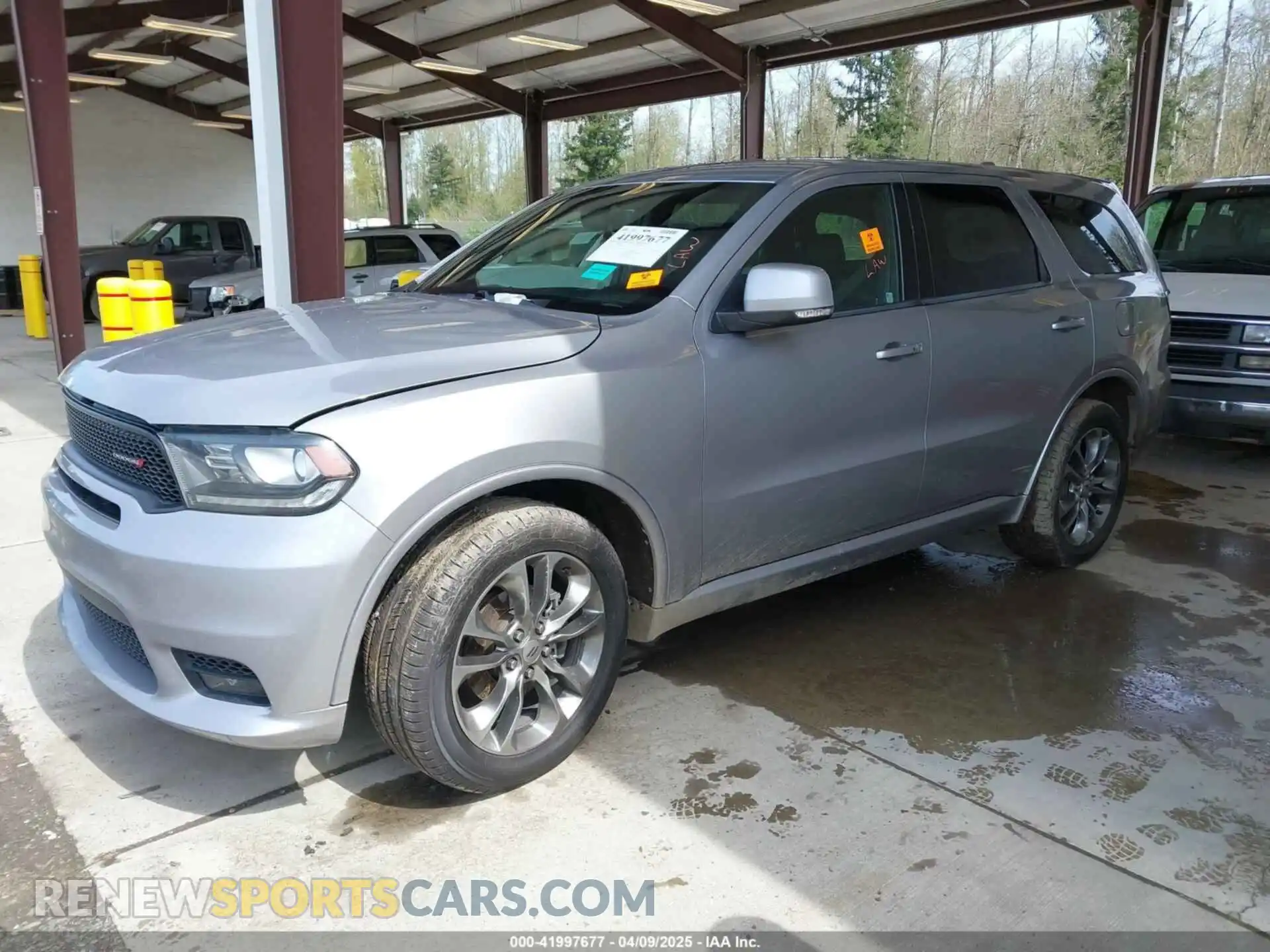 2 Photograph of a damaged car 1C4RDJDGXKC744098 DODGE DURANGO 2019