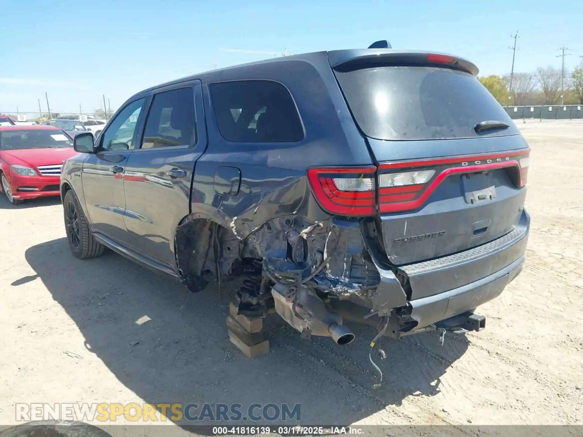 3 Photograph of a damaged car 1C4SDHCT3LC166386 DODGE DURANGO 2020