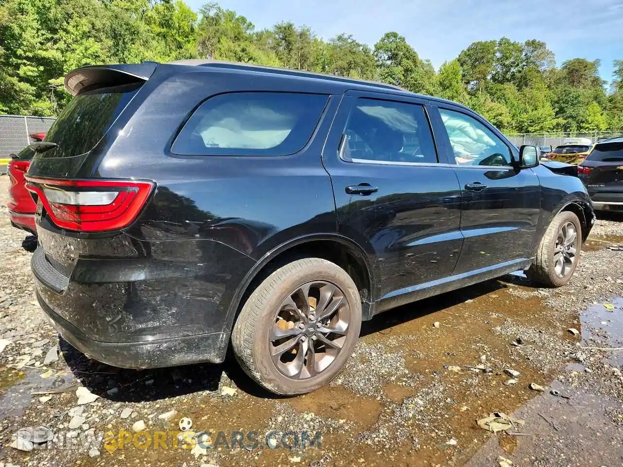 3 Photograph of a damaged car 1C4RDJDG8MC558207 DODGE DURANGO 2021
