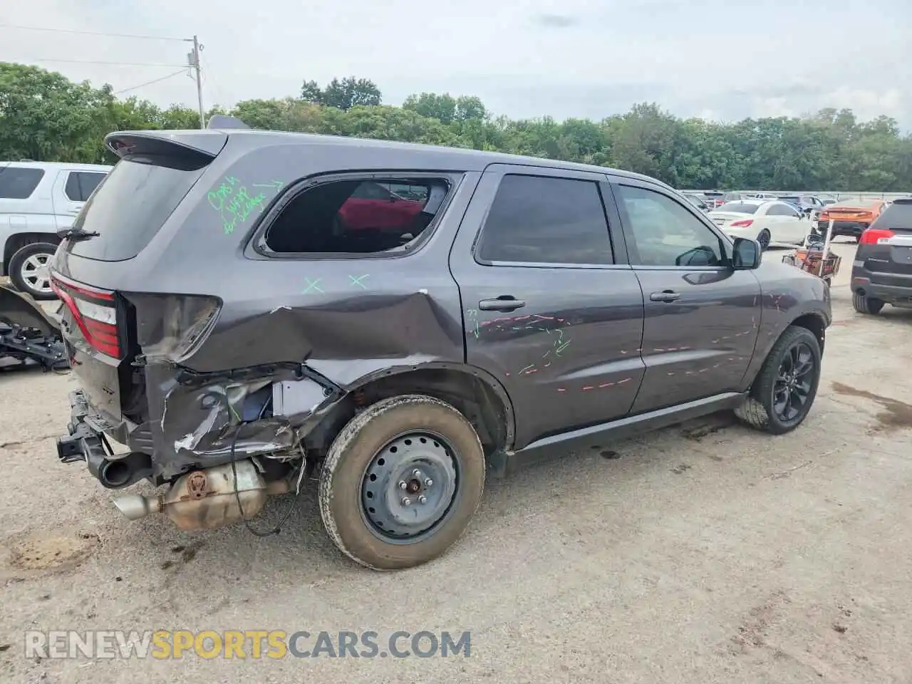 3 Photograph of a damaged car 1C4RDJDG8MC663684 DODGE DURANGO 2021