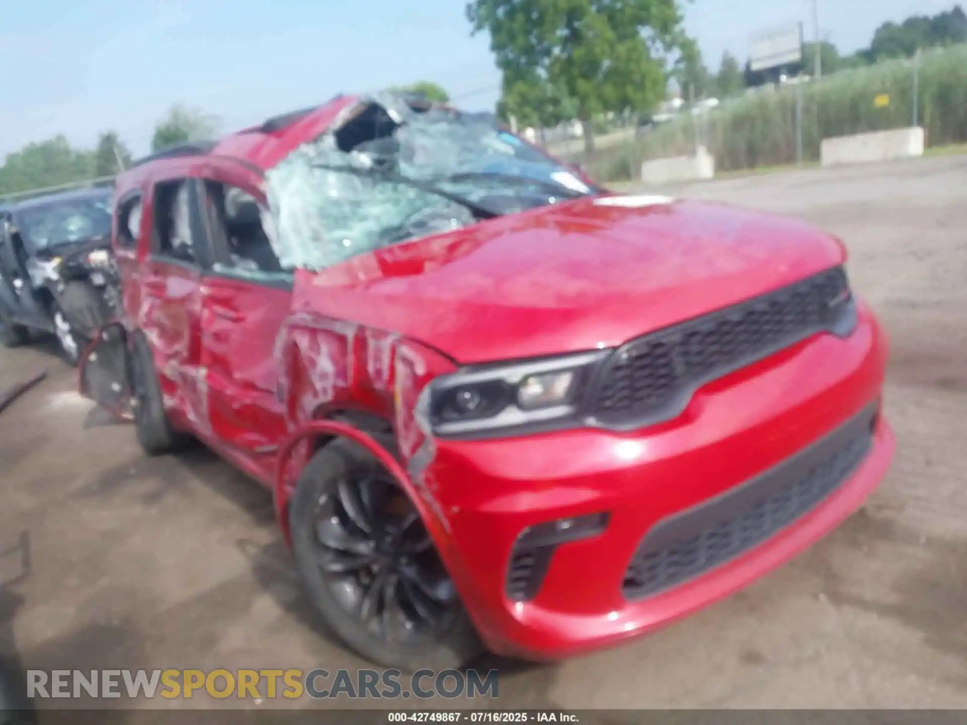 1 Photograph of a damaged car 1C4RDJDG9MC683815 DODGE DURANGO 2021