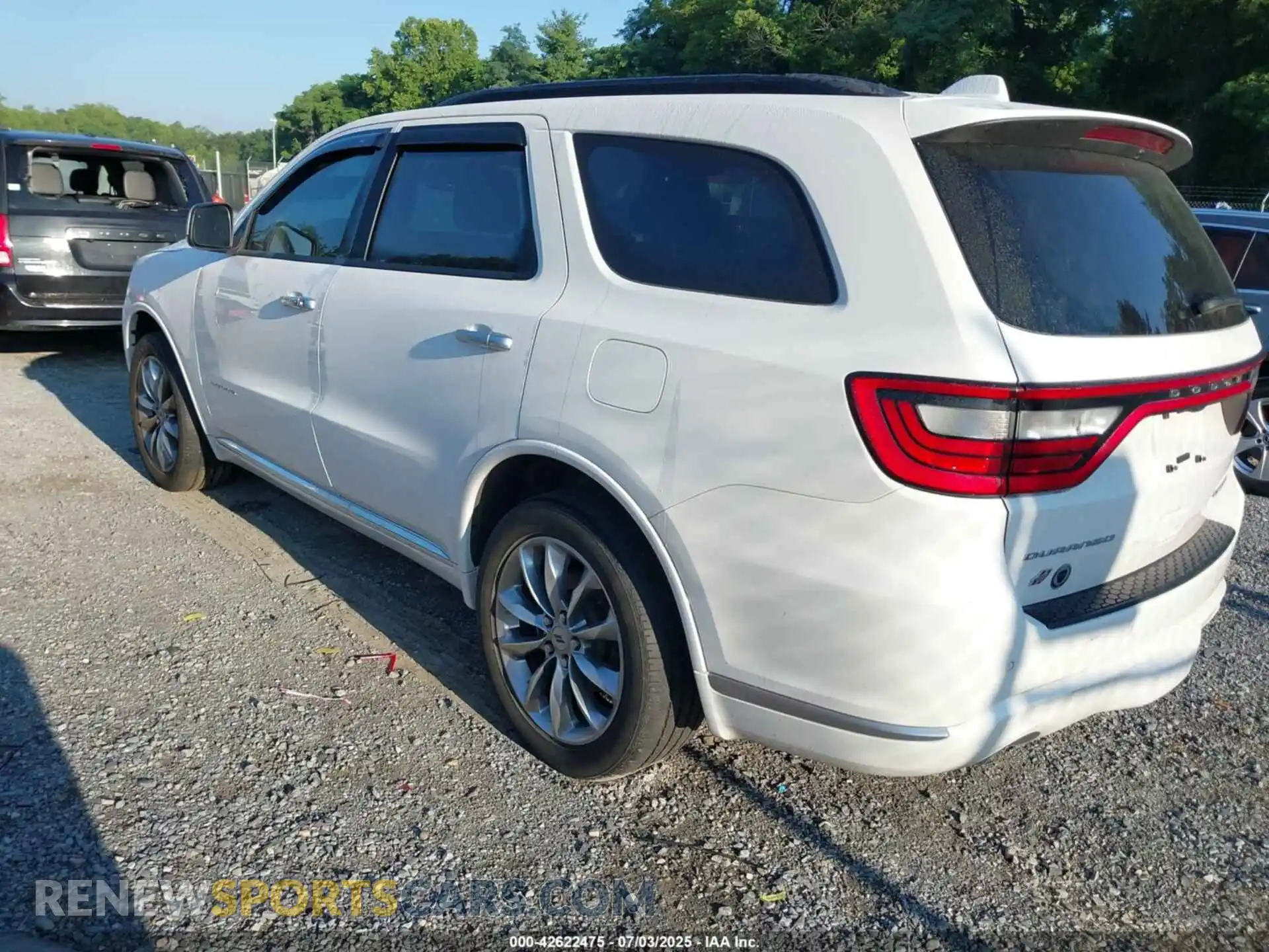 3 Photograph of a damaged car 1C4RDJEG7MC853118 DODGE DURANGO 2021