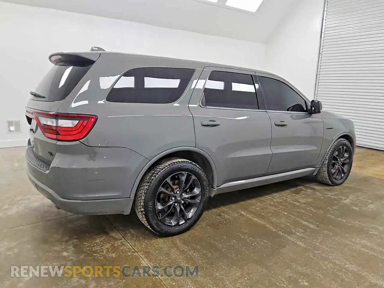 3 Photograph of a damaged car 1C4SDHCT1MC608809 DODGE DURANGO 2021