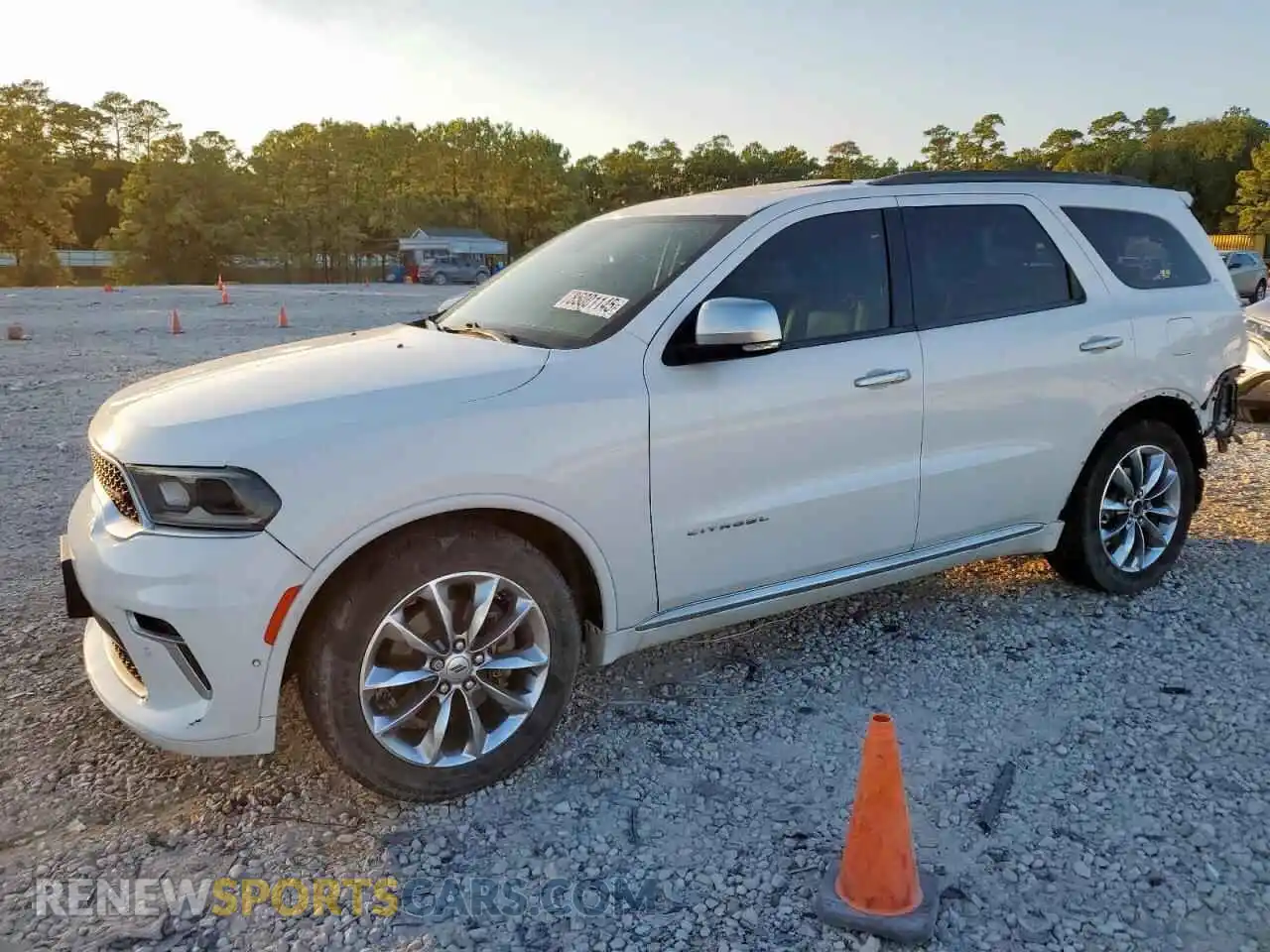1 Photograph of a damaged car 1C4SDHET6MC815015 DODGE DURANGO 2021