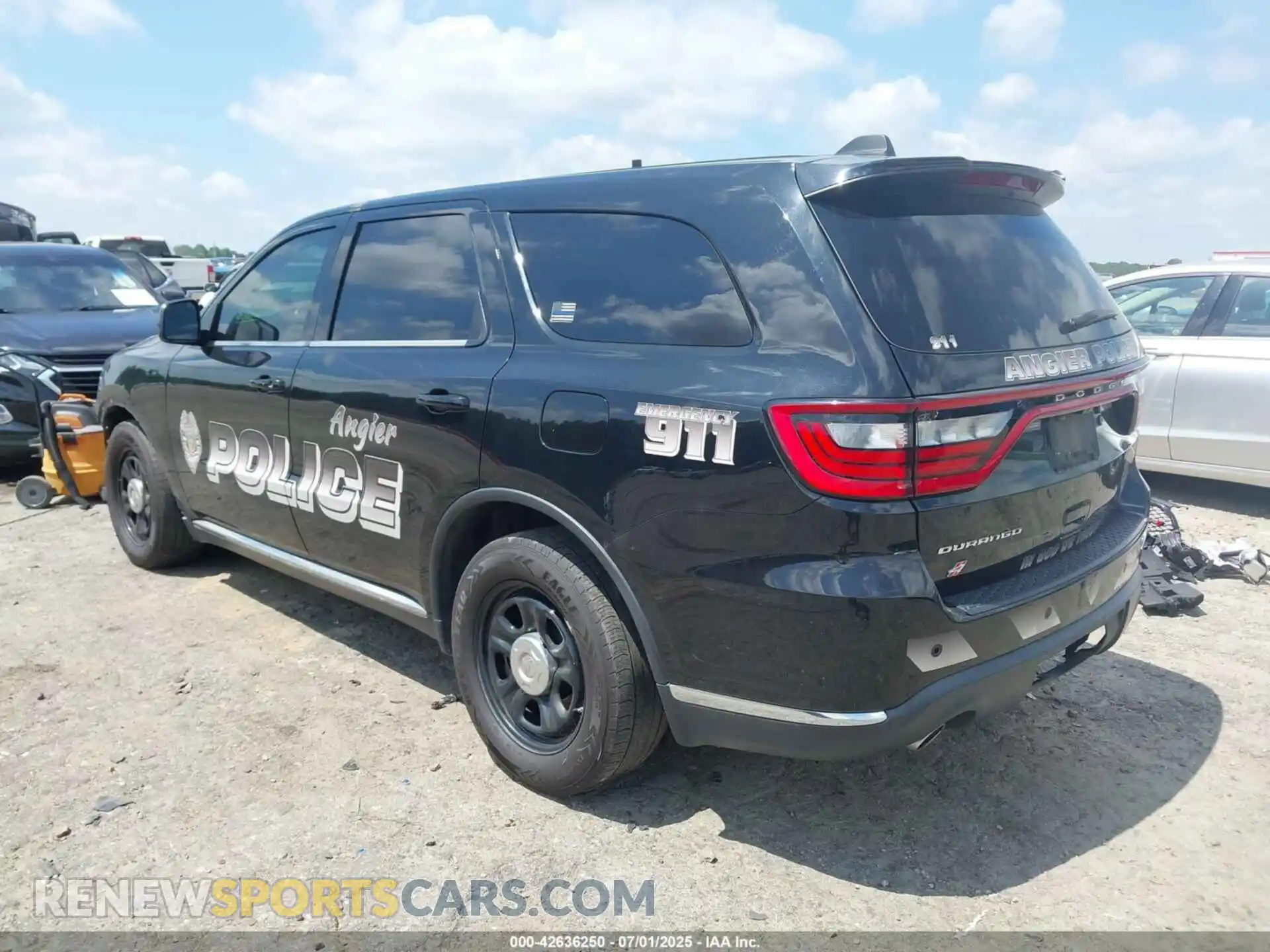3 Photograph of a damaged car 1C4SDJFT9MC642497 DODGE DURANGO 2021