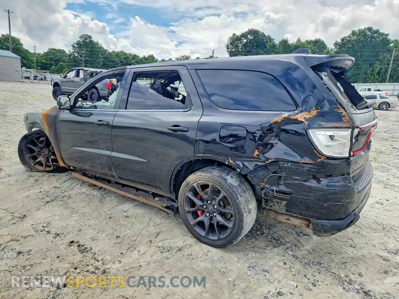 3 fotografías del automóvil dañado 1C4SDJGJ9MC792882 DODGE DURANGO 2021