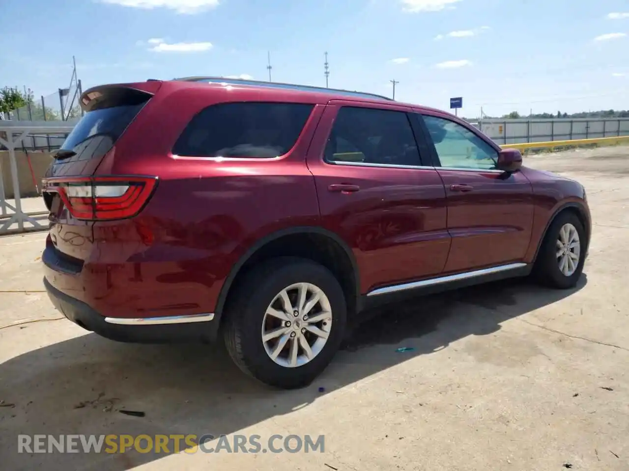 3 fotografías del automóvil dañado 1C4RDJAG6NC228068 DODGE DURANGO 2022