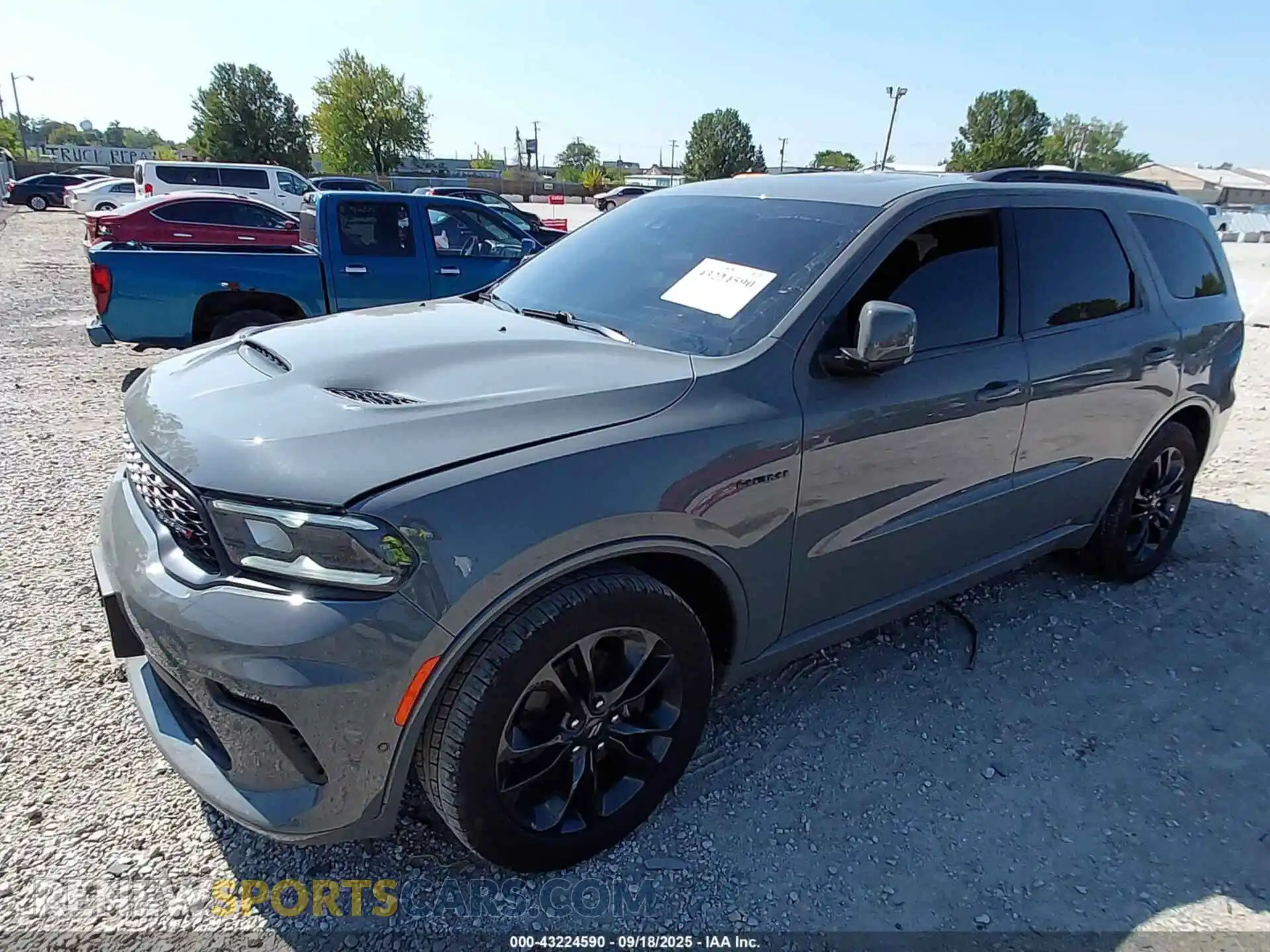 2 Photograph of a damaged car 1C4SDHCT3NC229280 DODGE DURANGO 2022