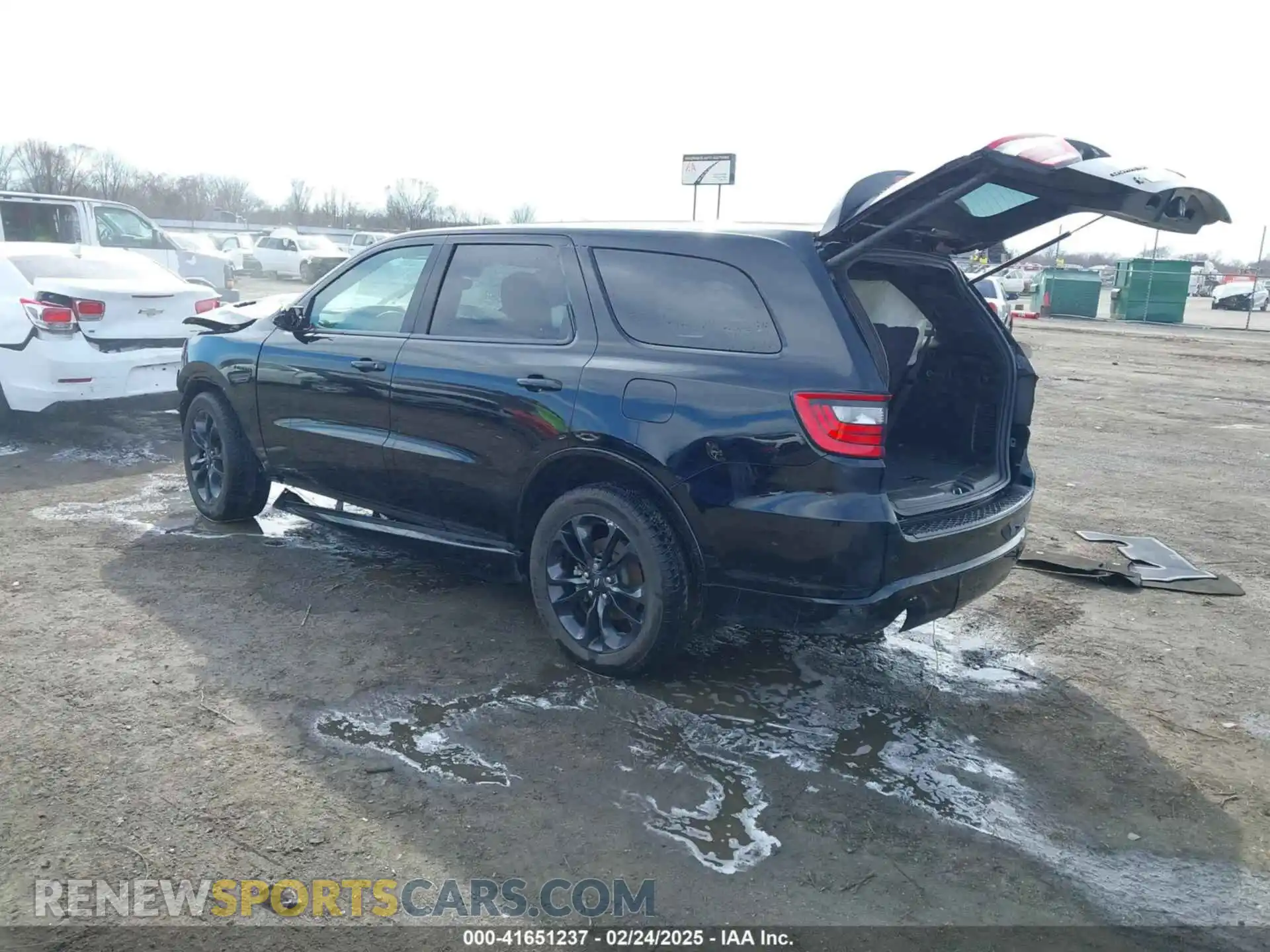 3 Photograph of a damaged car 1C4SDJCT0NC133162 DODGE DURANGO 2022