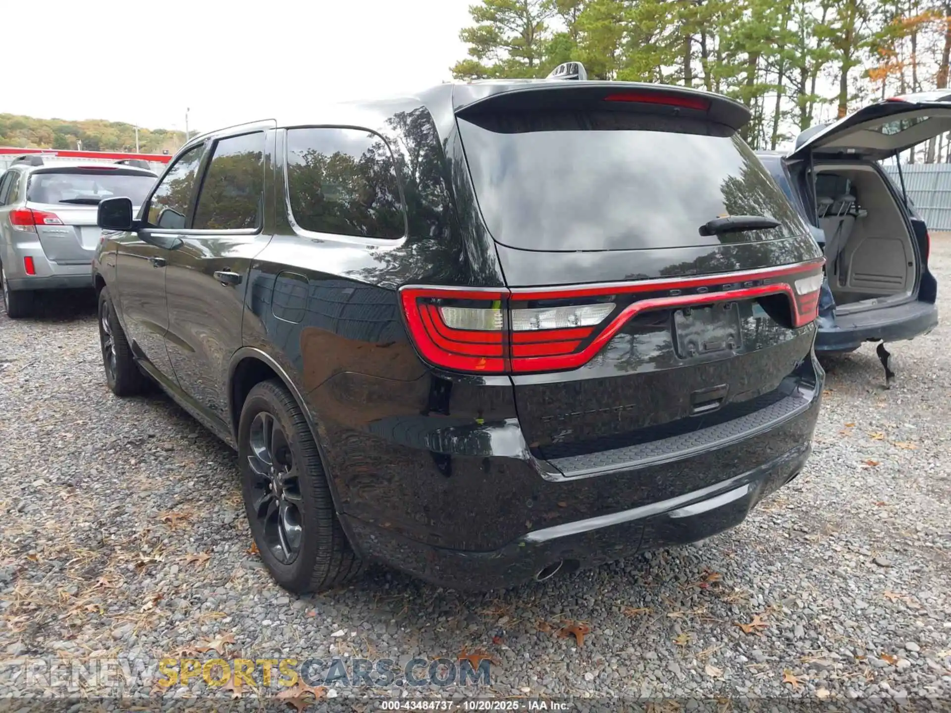 3 Photograph of a damaged car 1C4SDJCT4NC221387 DODGE DURANGO 2022