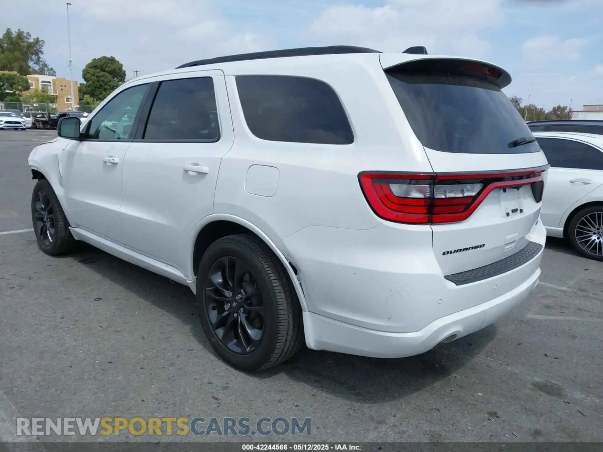 3 Photograph of a damaged car 1C4RDHDG4PC686960 DODGE DURANGO 2023