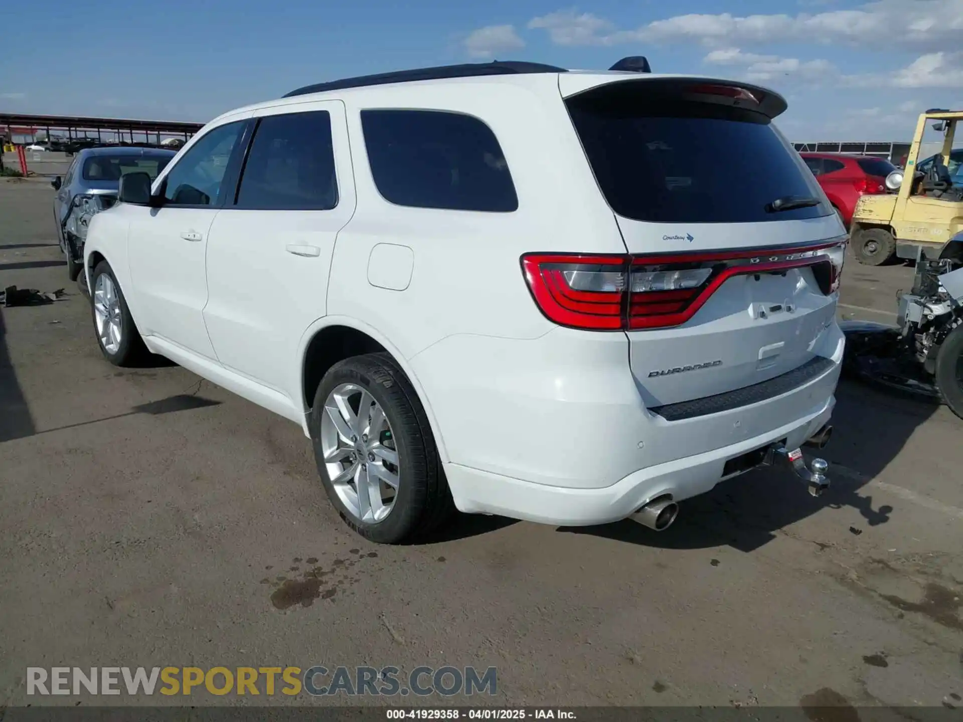 3 Photograph of a damaged car 1C4RDHDG5PC616674 DODGE DURANGO 2023